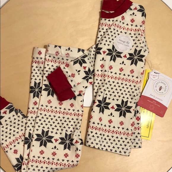 Burt’s bees baby snowflake fair isle tee and pant - Picture 6 of 6